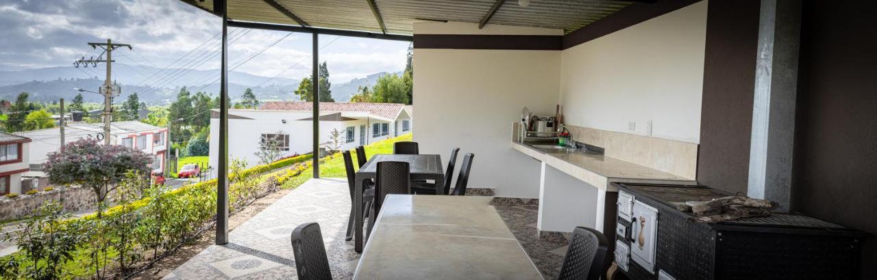 - Apartasuite Argus *